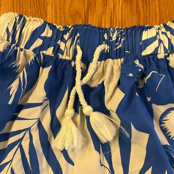 Women’s Floral Palm Matching Lounge Set Size Large / Small - Picture 4 of 8